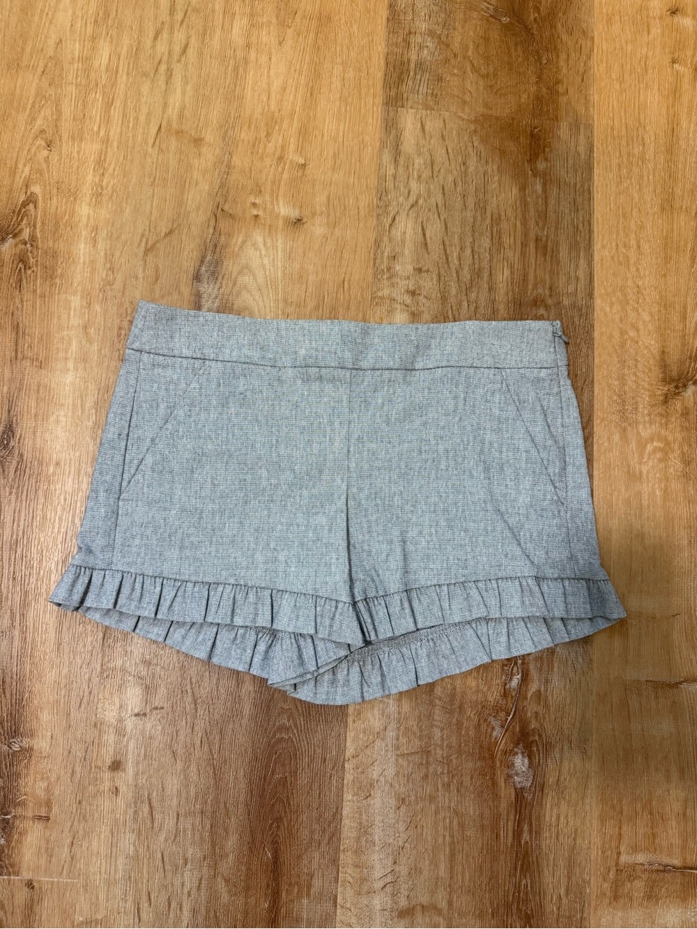 LOFT Light Gray Double Ruffle Hem Shorts